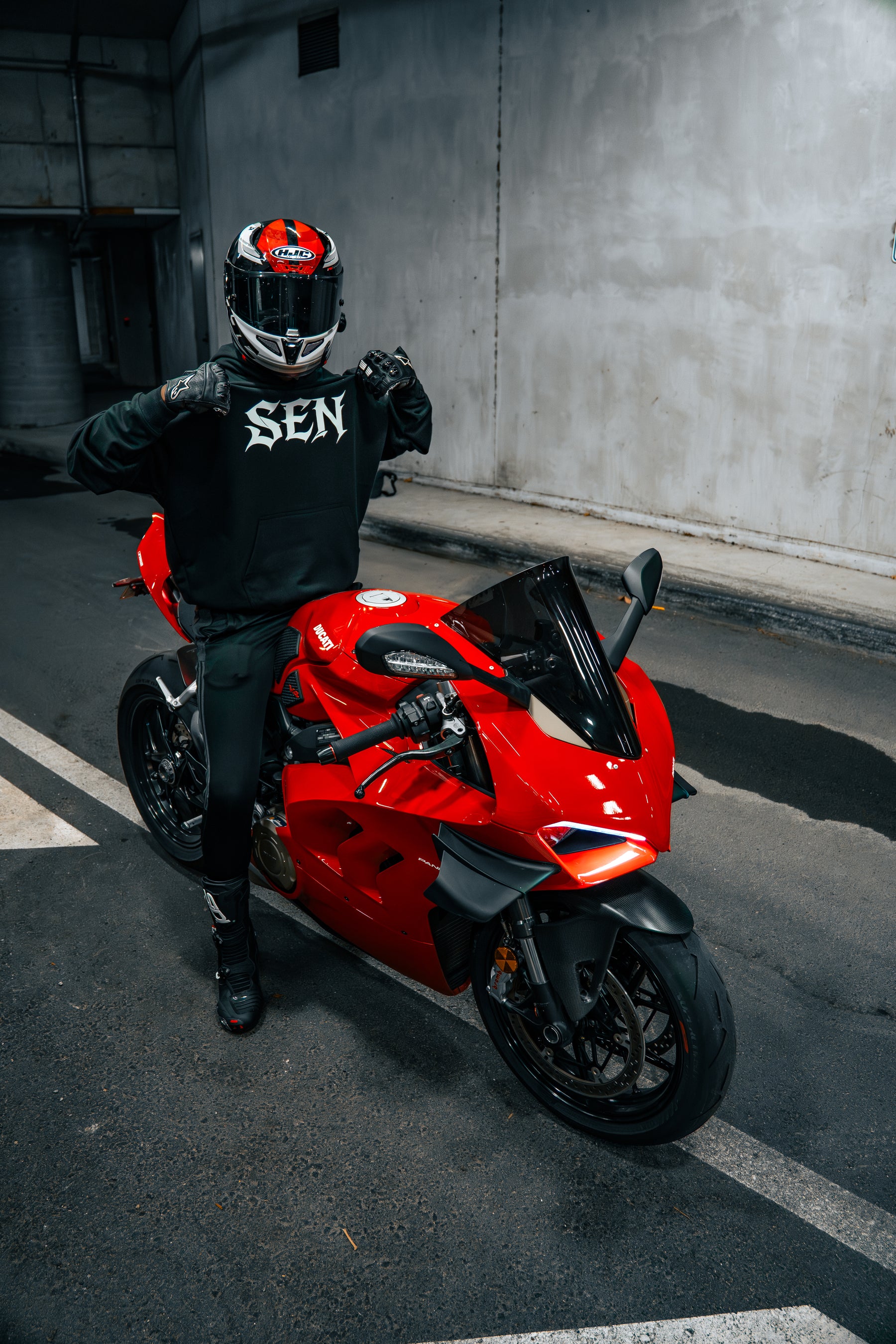 SEN Core Hoodie - Black